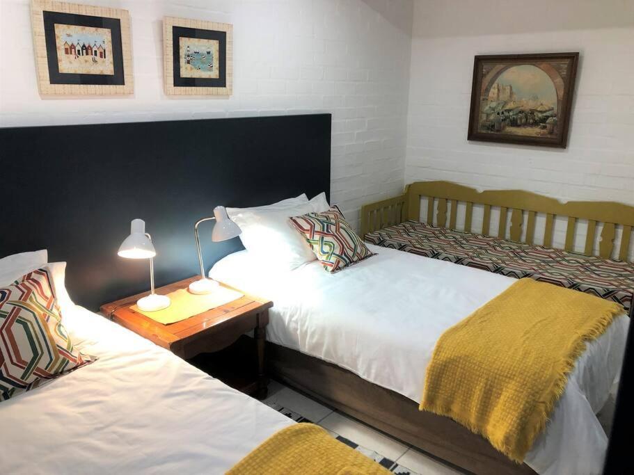 Baylight Accommodation 3 Selfcatering 1 Bedroom Apartment Sleeps 4 Mossel Bay Exterior foto